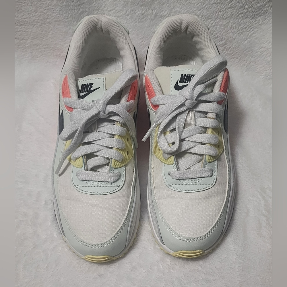 Nike Air Max 90, Summit White Dk Smoke Grey White and Yellow